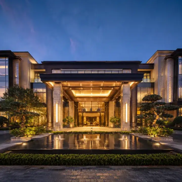 Signature clubhouse at the lakefront phase 3 of prestige raintree park, varthur - Prestige Rosewood